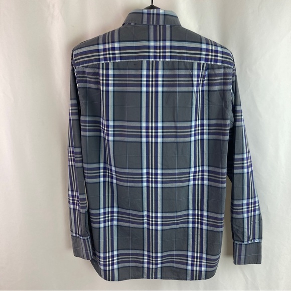 Banana Republic Plaid Button Down Shirt size small (14-14.5)100% cotton. - Picture 4 of 12